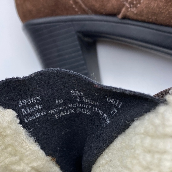 Clarks Rich Brown Suede Heeled Boots - Picture 9 of 9